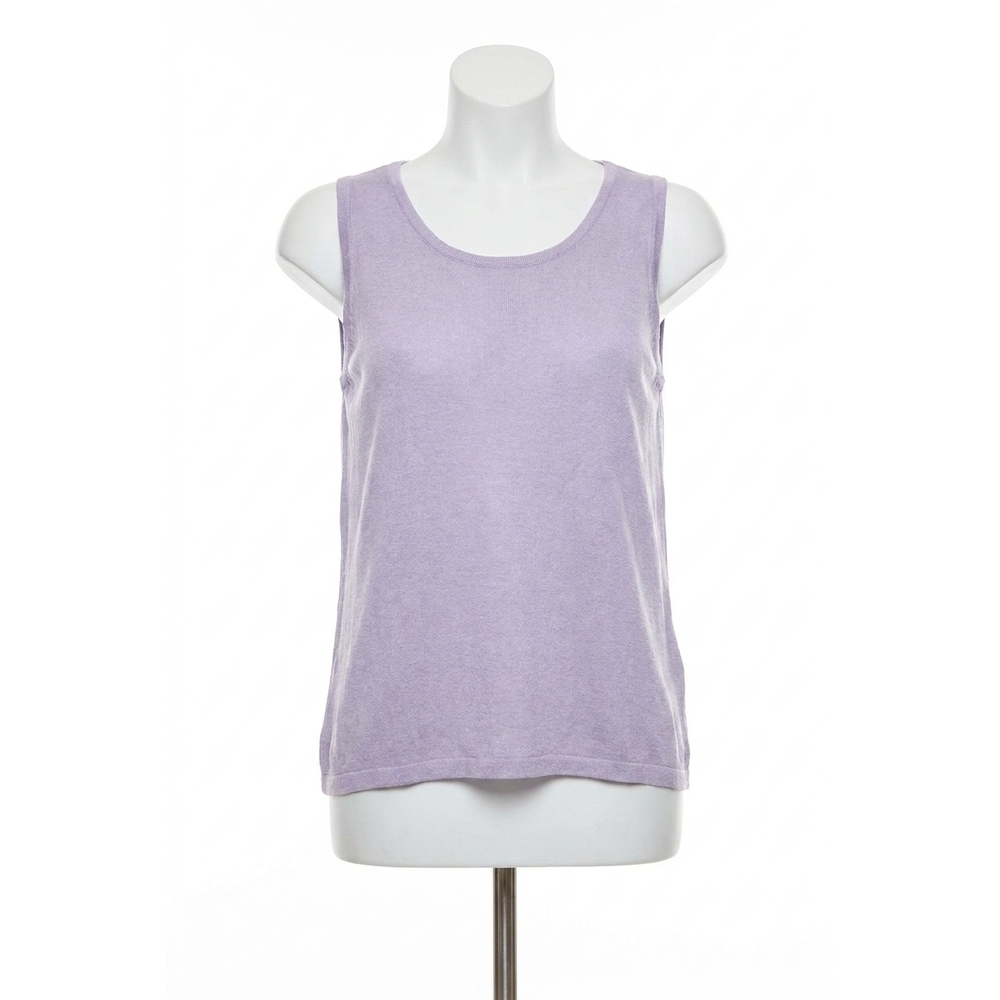 NEW FRENCH KYSS round neck tank in lilac